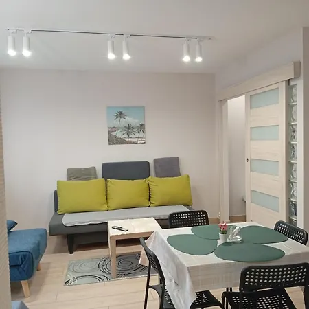 Zacisze Apartment *