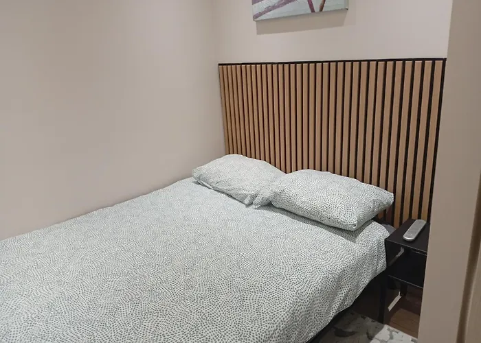 Zacisze * צ'סטוצ'ובה